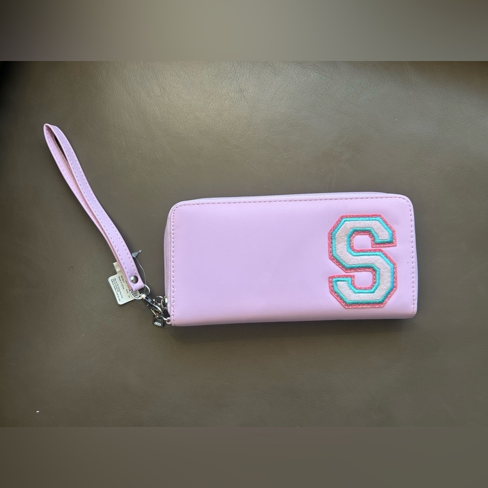 Icing Pink/Mauve Wristlet with Silver Clasp